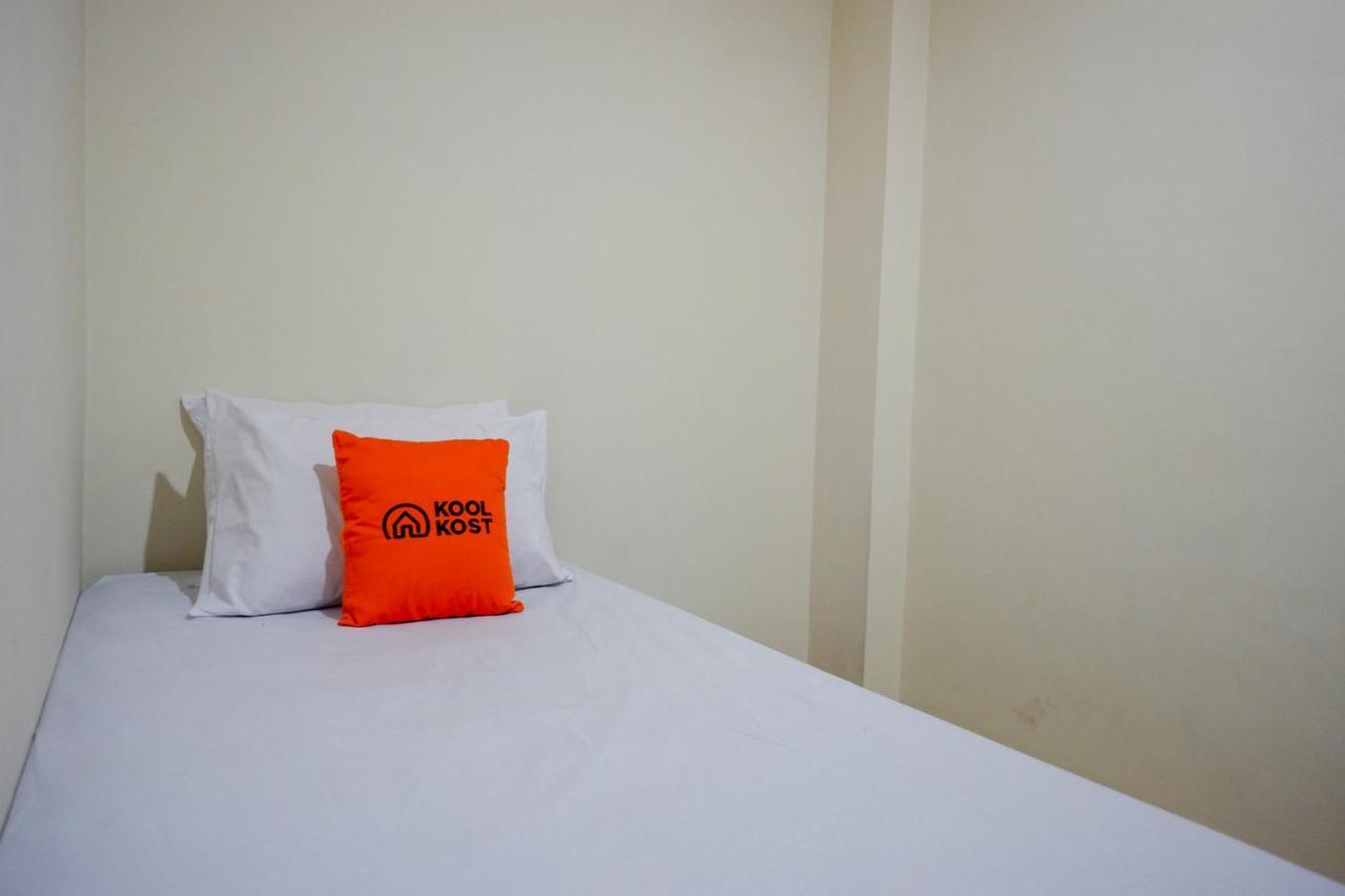 Hotel Koolkost Near Kawasan Simpang Lima Semarang Esterno foto